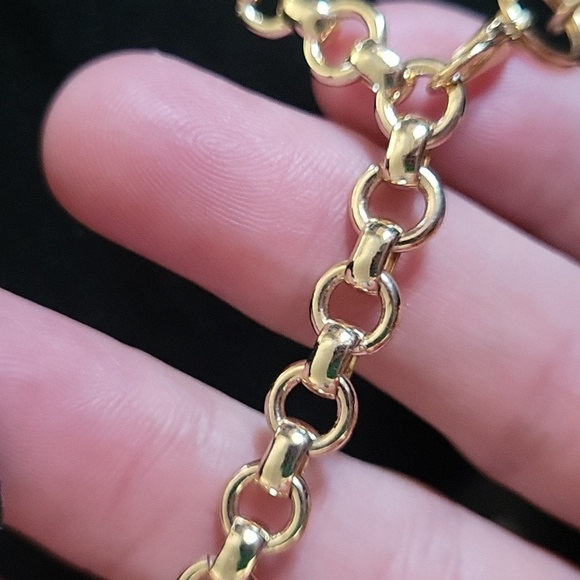 Goldtone Key 2 my heart necklace with pendant - Picture 5 of 10